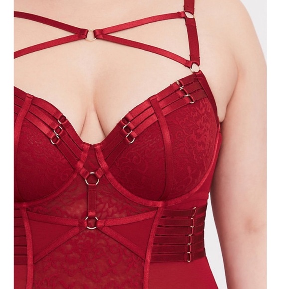 LAST ONE Torrid | Lace/Strappy Cutout Bodysuit - Picture 4 of 6